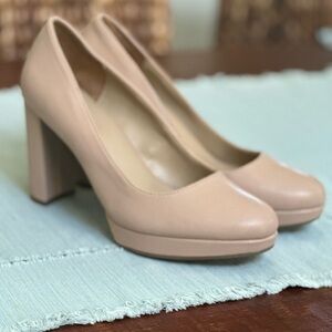 Naturalizer Nude Pumps